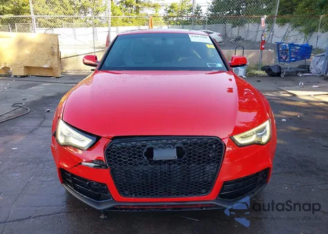 2013 Audi Rs5 z USA, uszkodzony, nr VIN WUAC6AFR1DA900108